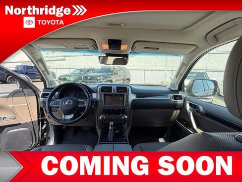 Used 2021 Lexus GX 460 Premium w/ Premium Package AWD/4WD image 8