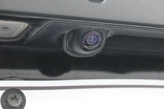 Used 2020 Hyundai Palisade Limited FWD image 2