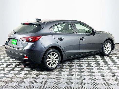 Used 2016 MAZDA MAZDA3 i Grand Touring image 10