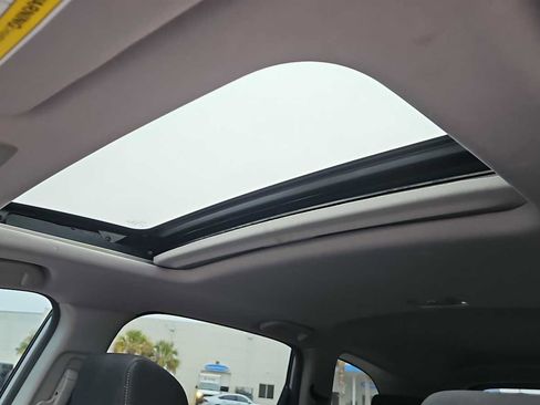 Used 2019 Honda CR-V EX image 16