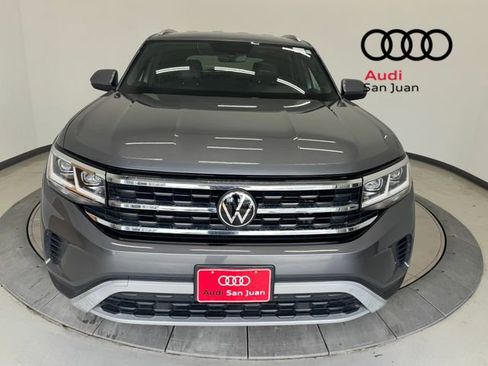 Used 2023 Volkswagen Atlas Cross Sport SE AWD/4WD image 2