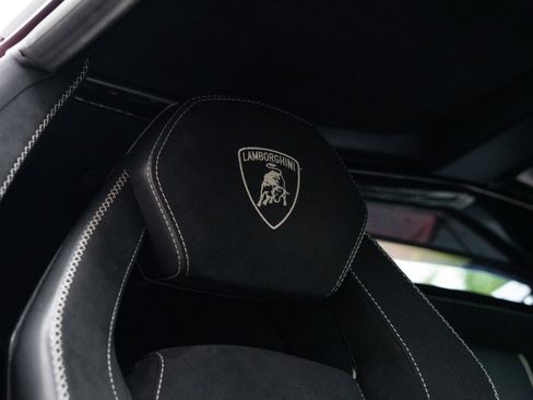 Used 2021 Lamborghini Aventador SVJ image 61