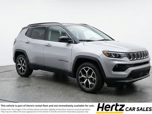 Used 2025 Jeep Compass Limited image 1