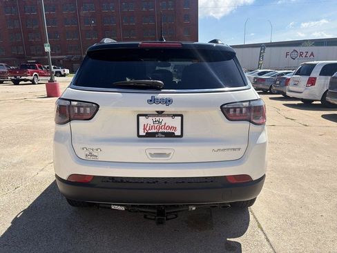 Used 2018 Jeep Compass Limited w/ Navigation Group AWD/4WD image 6