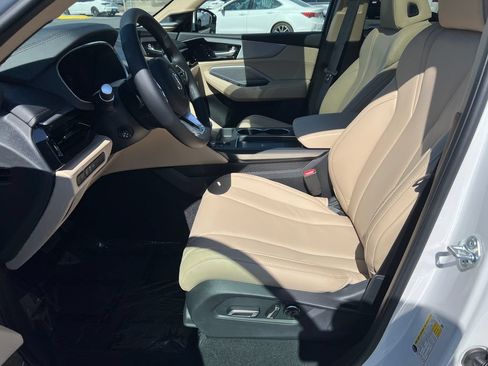 Used 2026 Acura MDX SH-AWD w/ Technology Package image 14