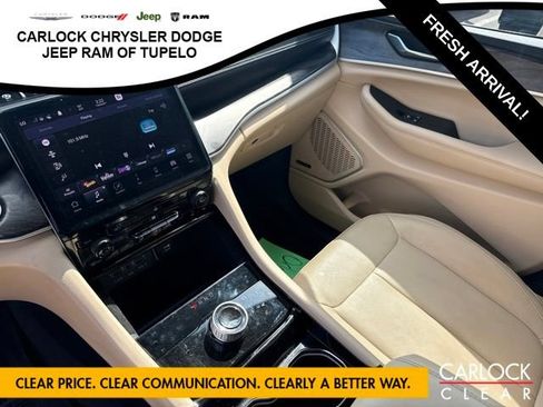 Used 2021 Jeep Grand Cherokee L Limited RWD image 26