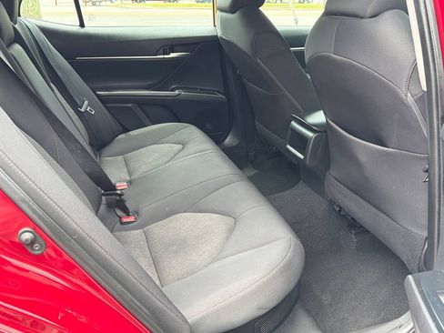 Used 2020 Toyota Camry LE w/ Sunroof Package FWD image 12