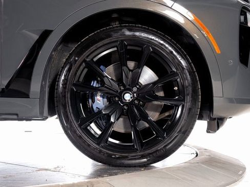 Used 2024 BMW X7 M60i w/ Executive Package image 17