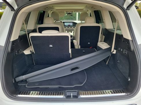 Used 2022 Mercedes-Benz GLS 450 4MATIC image 8