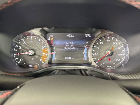 Used 2024 Jeep Compass Trailhawk image 25