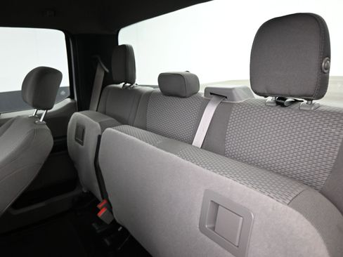 Used 2018 Ford F150 XLT image 17