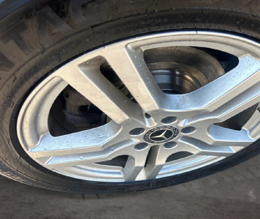 Used 2022 Mercedes-Benz GLA 250 4MATIC w/ Premium Package Lite image 16