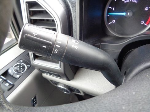 Used 2019 Ford F250 XLT w/ XLT Premium Package image 57