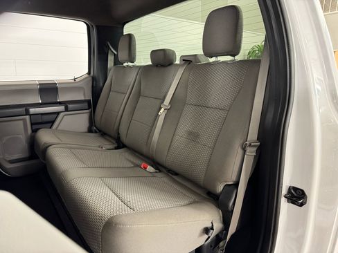 Used 2019 Ford F250 XLT w/ XLT Value Package image 30