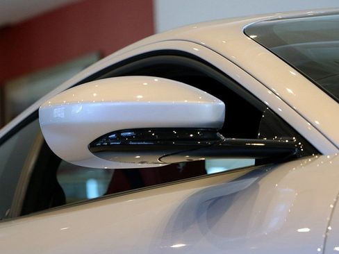 Certified 2021 Ferrari Roma image 13