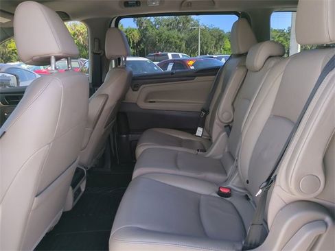 Used 2019 Honda Odyssey EX-L image 17