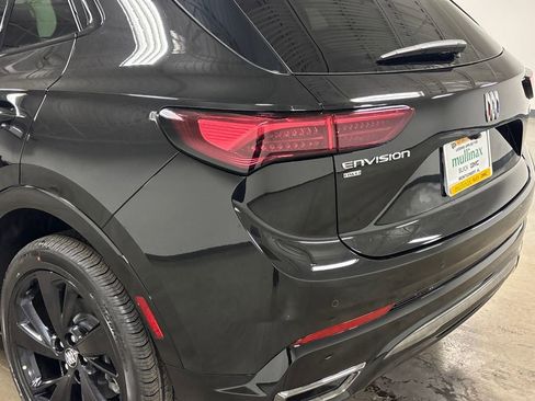 New 2026 Buick Envision Sport Touring image 11