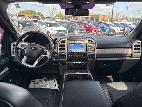 Used 2017 Ford F350 Lariat w/ Lariat Ultimate Package image 20