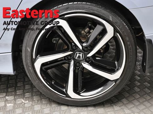 Used 2022 Honda Accord Sport image 8