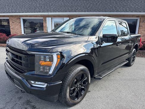 Used 2023 Ford F150 XLT w/ Equipment Group 302A High image 3