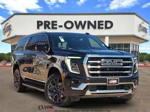 Used 2025 GMC Yukon XL Elevation AWD/4WD image 1