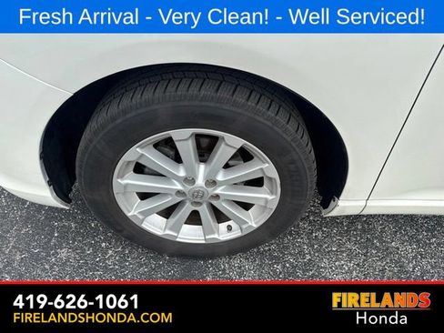 Used 2011 Toyota Venza w/ Convenience Pkg FWD image 10