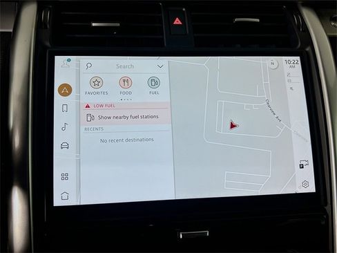 Used 2024 Land Rover Discovery Dynamic SE image 16