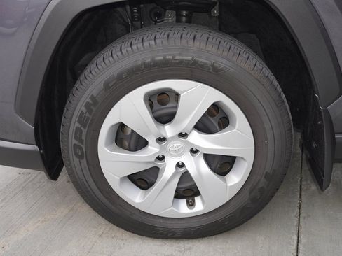 Certified 2024 Toyota RAV4 LE image 22