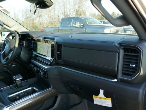 New 2026 Chevrolet Silverado 1500 RST image 13