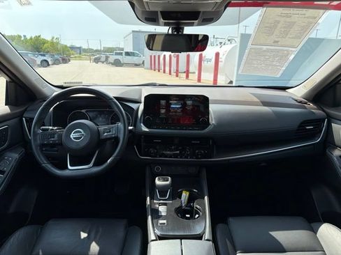 Used 2021 Nissan Rogue SL w/ Premium Package FWD image 24