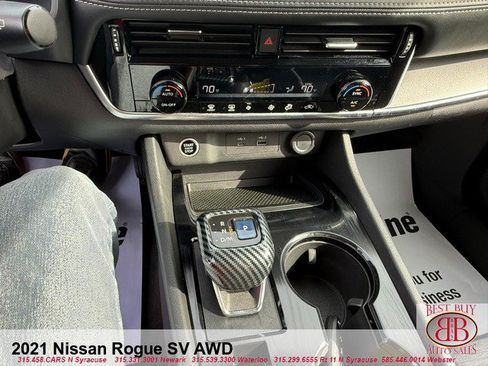 Used 2021 Nissan Rogue SV AWD/4WD image 15