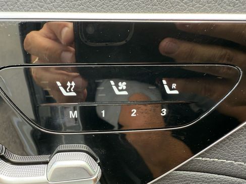 Used 2023 Mercedes-Benz EQS 450+ SUV image 43