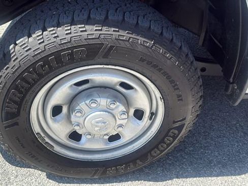Used 2022 RAM 2500 Tradesman AWD/4WD image 14