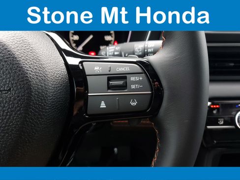 New 2025 Honda Pilot Sport image 24