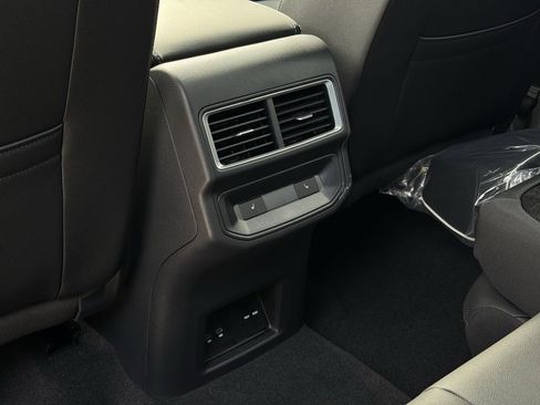 New 2026 Volkswagen Atlas Cross Sport SEL Premium R-Line image 29