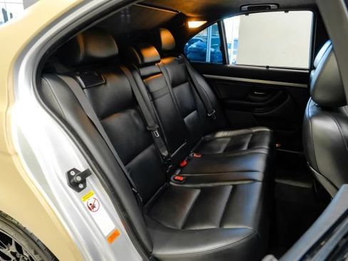 Used 2003 BMW M5 RWD image 45