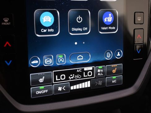 Certified 2025 Subaru Forester Premium AWD/4WD image 29