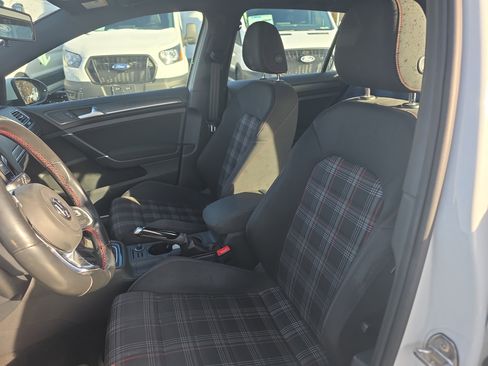 Used 2018 Volkswagen GTI S image 22