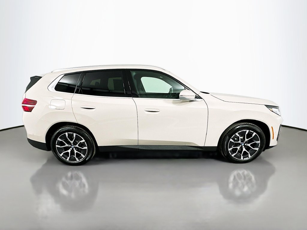 Used 2026 BMW X3 xDrive30i w/ Convenience Package AWD/4WD image 4