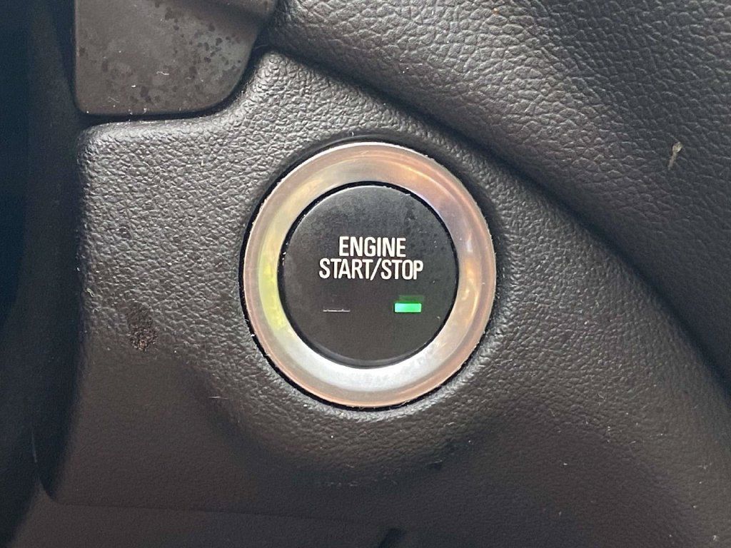 Used 2024 Chevrolet Equinox LT AWD/4WD image 23