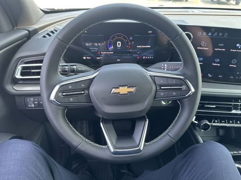 New 2026 Chevrolet Traverse LT w/ Driver Confidence Package image 13