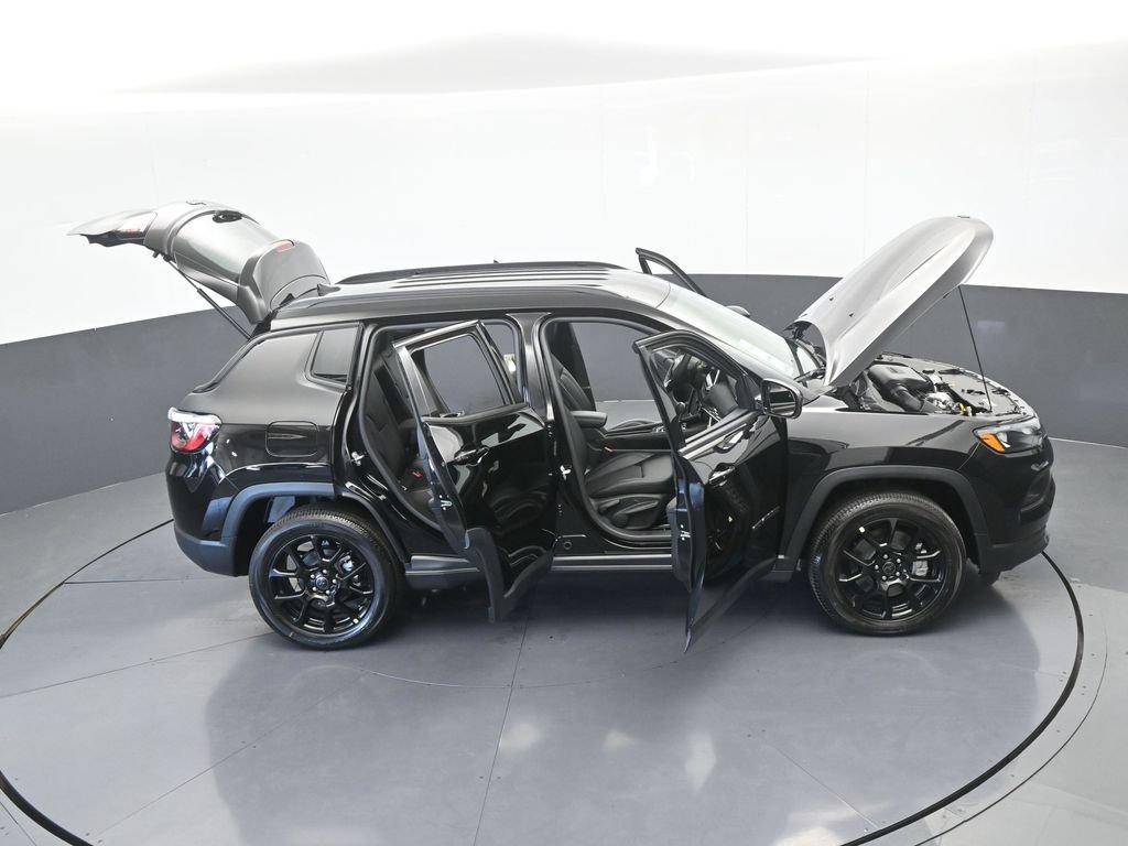 New 2026 Jeep Compass Latitude AWD/4WD image 64
