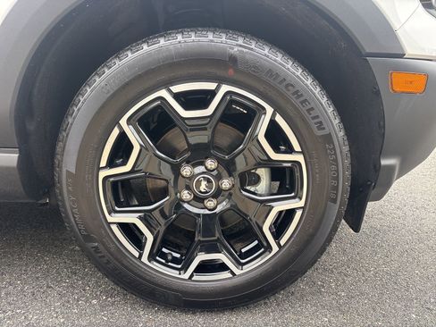 Used 2025 Ford Bronco Sport Outer Banks w/ Outer Banks Tech Package+ image 58