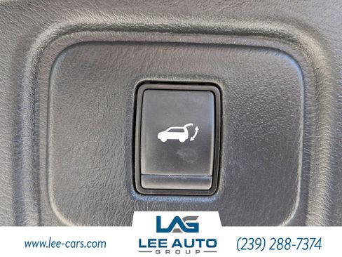 Used 2020 Nissan Murano SV image 11