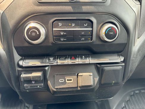 Used 2023 GMC Sierra 2500 Pro w/ Convenience Package AWD/4WD image 29