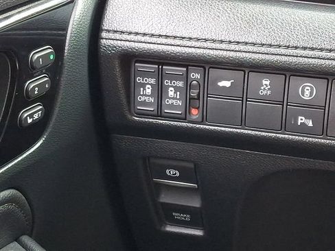 Used 2023 Honda Odyssey Touring image 27