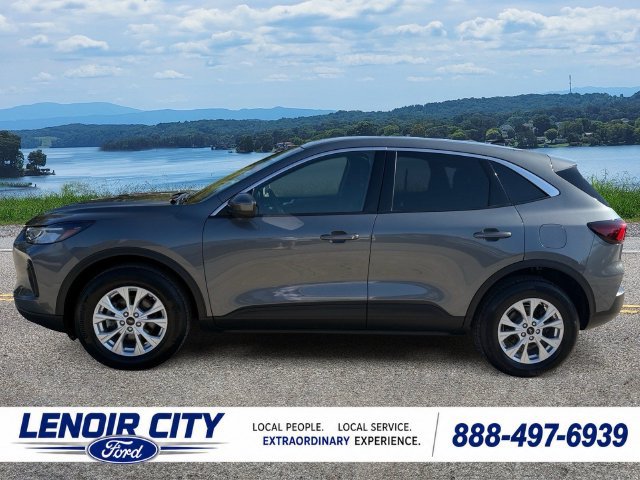Certified 2023 Ford Escape Active w/ Tech Pack #2 AWD/4WD image 6