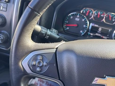 Used 2017 Chevrolet Silverado 1500 LT w/ All Star Edition image 31