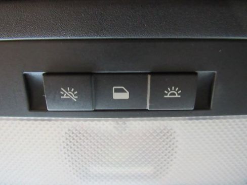 Used 2014 Chevrolet Camaro SS image 42