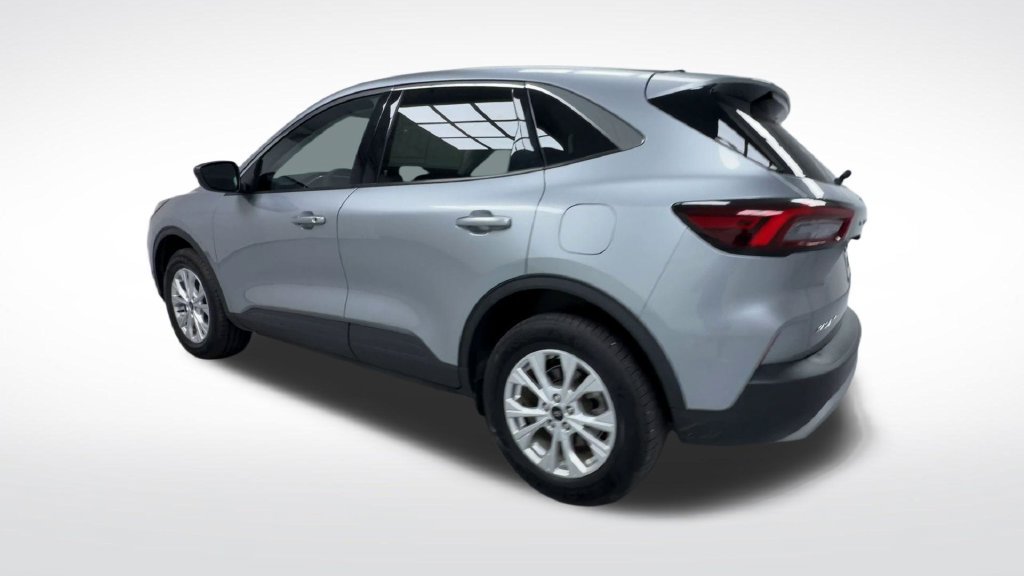 Used 2024 Ford Escape Active AWD/4WD image 6
